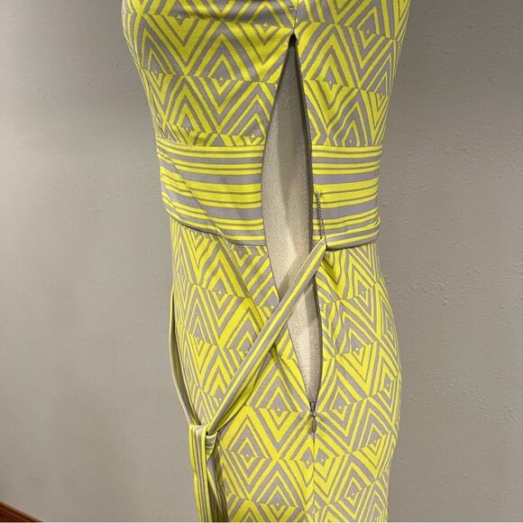 The Limited Yellow geometric print Maxi Dress with belt size xs - Picture 5 of 11